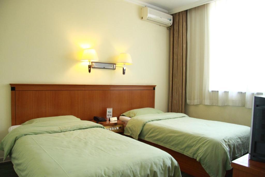 Beijing Fuxing Holiday Hotel Экстерьер фото
