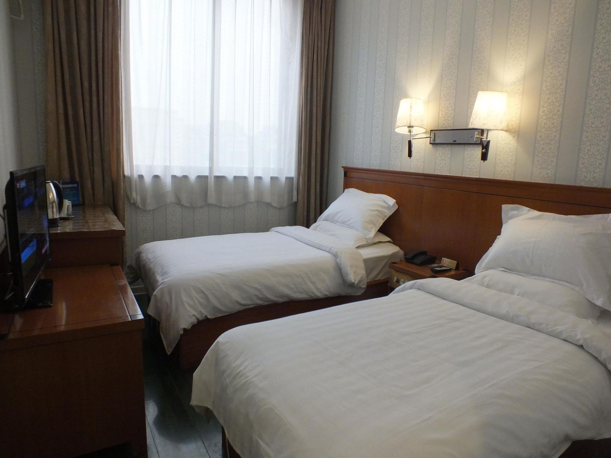 Beijing Fuxing Holiday Hotel Экстерьер фото